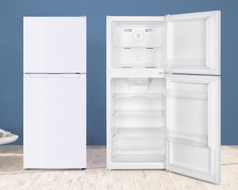 絶妙サイズがちょうどいい】182L冷凍冷蔵庫をジェネリック家電ブランド 